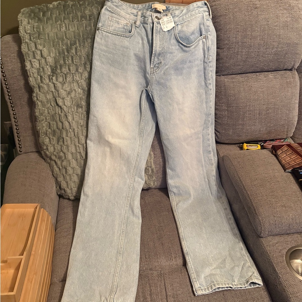 H&M Women's Light Wash Straight Leg Jeans